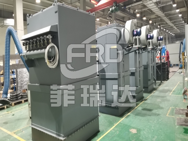 倉頂單機(jī)袋式除塵器